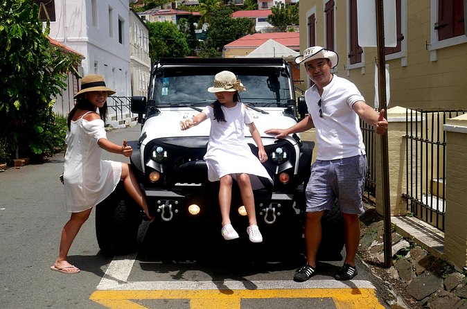 Best Jeep Tour of ST.Thomas Virgin Islands - Mountain Top: highest point views, souvenir time, and a banana daiquiri break