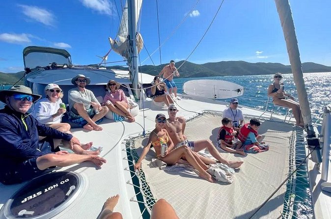 Catamaran Sail to Jost Van Dyke (Soggy Dollar Bar) - What to pack and how to time your day on the ground