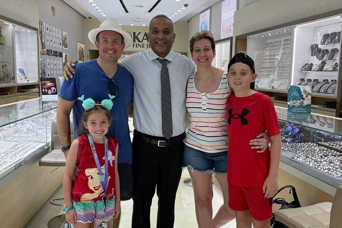 Drinks & Diamonds Shopping Experience in St. Thomas - Should you book Drinks and Diamonds in St. Thomas?