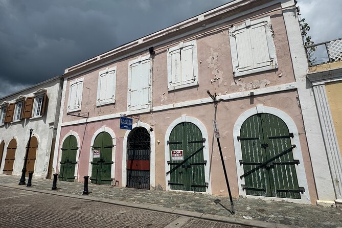 Ghosts and Legends of St. Thomas Charlotte Amalie Walking Tour - Stop 3: 99 Steps and the werewolf explanation