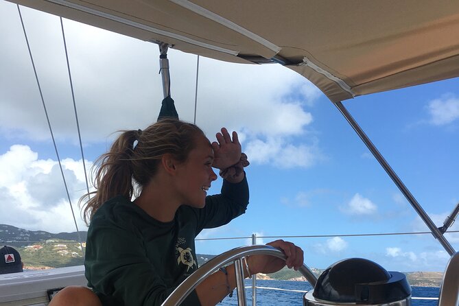Half Day Sail and Snorkel with the Turtles - Onboard comfort that actually matters after snorkeling