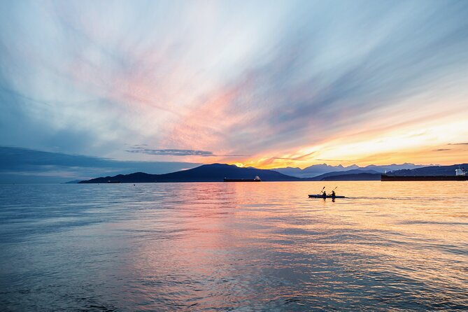 Illuminated Night Kayaking at the Elysian Resort - The route: seeing the sunset, then the glowing underwater world