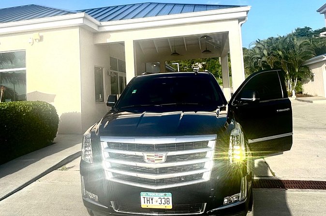 Luxury Private Tour in ST.Thomas(6per group) - Mountain Top: souvenirs, photos, and that banana daiquiri moment
