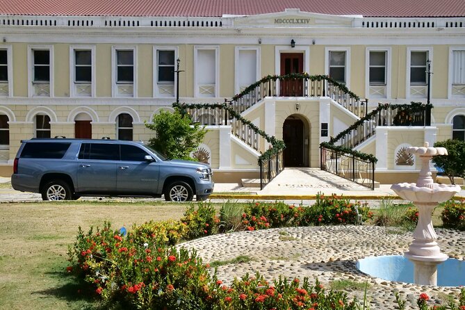 Luxury Sightseeing & Shopping Private Tour - 3 Hours - A Quick Shopping and Eating Break in a Unique Area