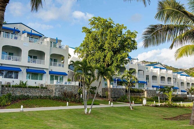 Paradise Taxi & Tours USVI- St.Thomas Airport Transfer to Bolongo Bay / Limetree - Price and group size: what you are really paying for