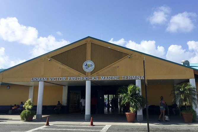 Paradise Taxi & Tours USVI- St. Thomas - Airport Transfer to Red Hook Ferry - The job of this transfer: get you to Red Hook without stress
