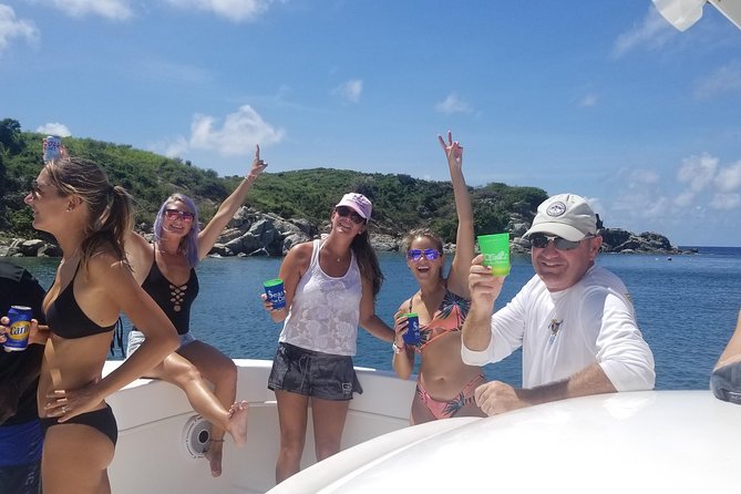 Private Fast Power Catamaran. Full or Half Day for Beach Hopping, Snorkel & Swim - Drinks, music, and the low-fuss comfort that makes the day smoother