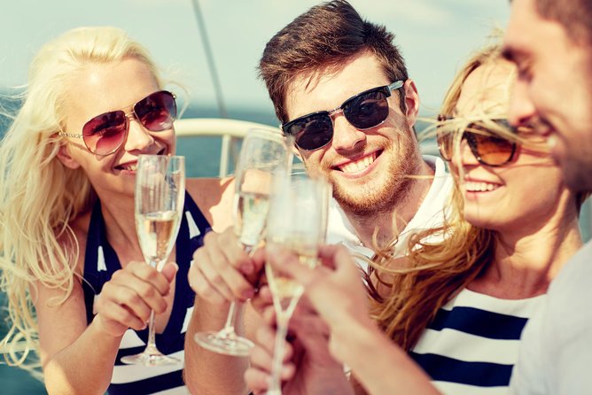 Private Full Day, Fun Day Aboard SY Mazu - Luxury Gemini Legacy Catamaran - Honeymoon Beach on St John: The Classic Sand and Swim Stop