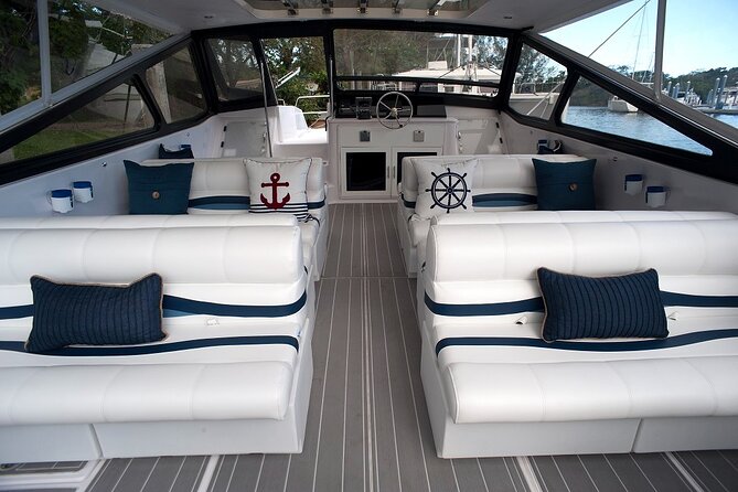 Private Luxury Power Catamaran. Enjoy USVI Aboard MV Hydra - MV Hydra vs. the Usual Boat Day: What a Private Power Catamaran Changes