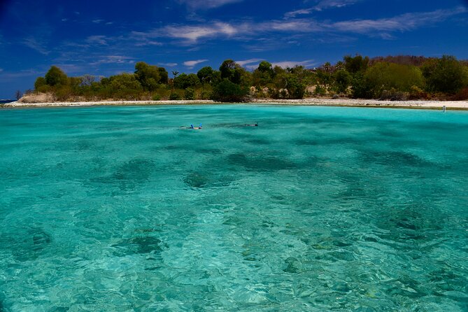 Private Power Catamaran. Secluded Beaches, Snorkeling, Turtles for Full/Half Day - Cruise Time With a 2000 Watt Stereo, Plus Cold Drinks