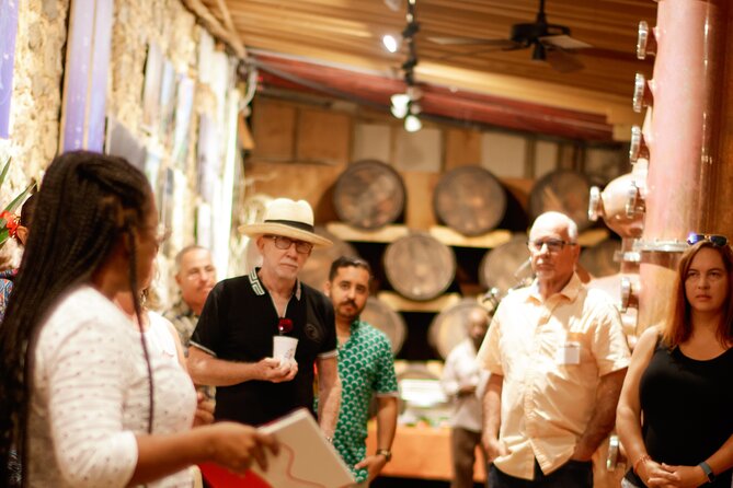 Rum Tasting Experience in the Old Barrel House - The flow of the tasting, from aroma station to your rum flight