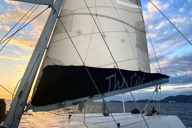 Sunset & Harbor Lights Dinner Sail from the Marriott's Frenchman's Cove - The onboard vibe: relaxing, social, and not a show tour