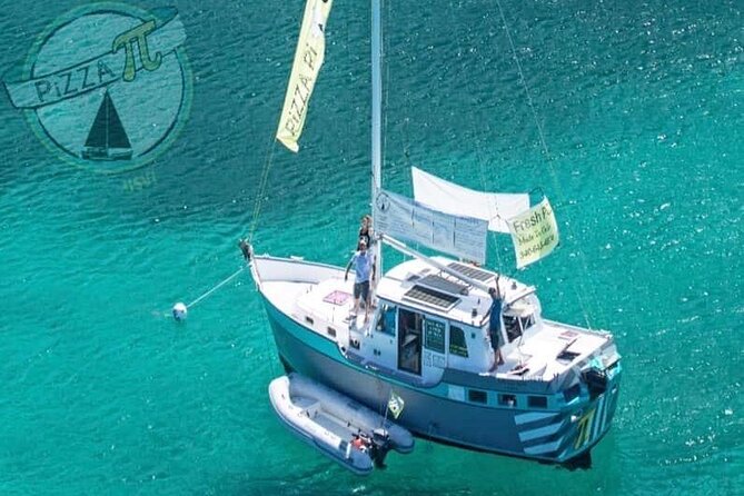 US Virgin Islands Island Hop & Food Boat Tour - Stop 1: Johnny Lime, Lime Out VI, and the swim-to-taco moment