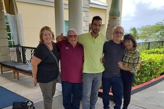 VI Top Taxi and Tours - St. Thomas - Airport Transfer to Red Hook Ferry - The Pickup Moment at STT: How the Start Sets Your Whole Day